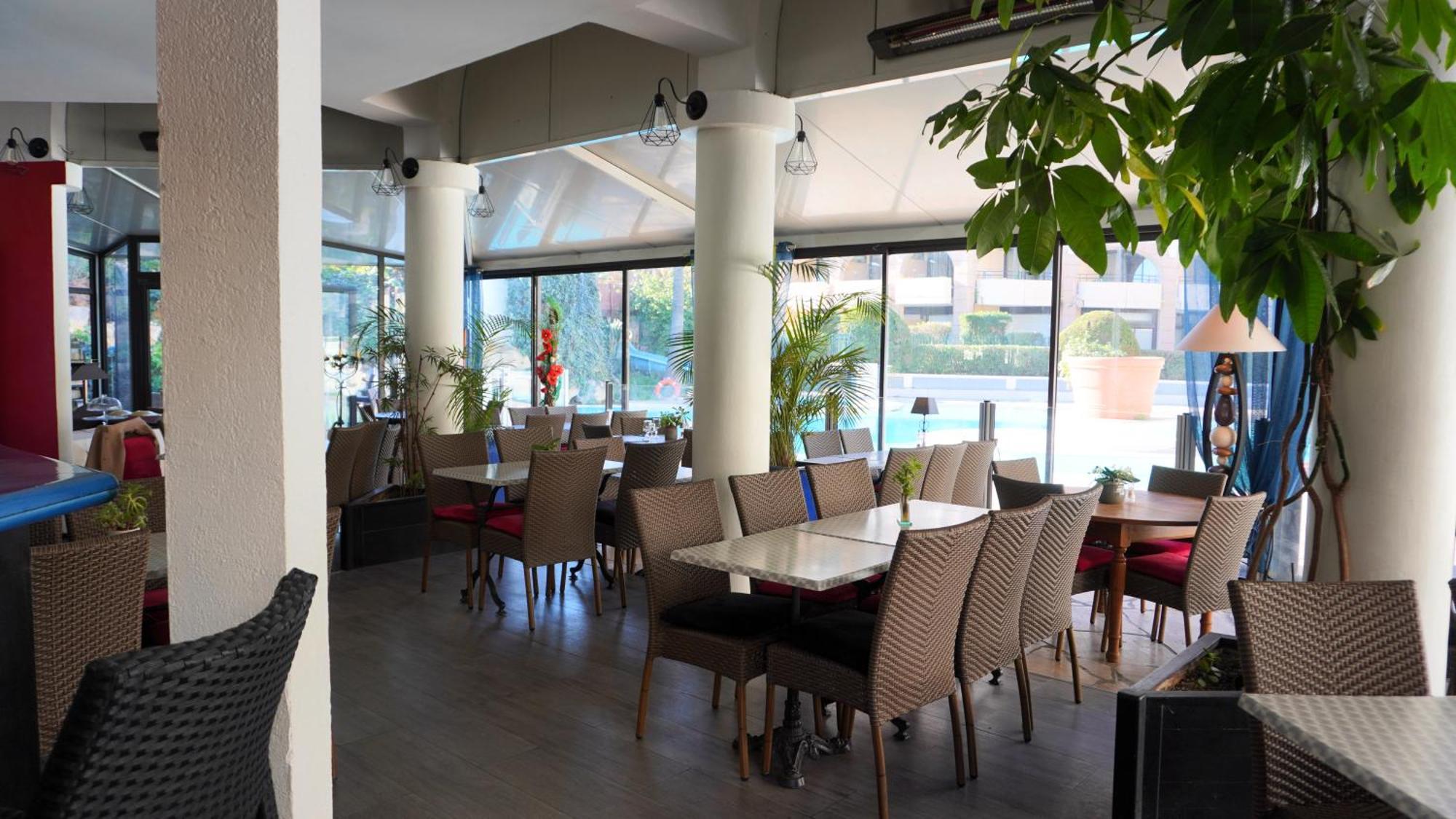 Appartement 556, Vue Mer Et Piscine By Palmazur Vacances Cannes Buitenkant foto